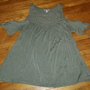 Maurice's cold shoulder tank top